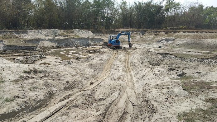 jhenidah Sand extraction pic -8-3-21 (9)